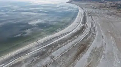 Hızla Kuruyan Burdur Gölü’nün Gözyaşları Gün Yüzüne Çıktı!